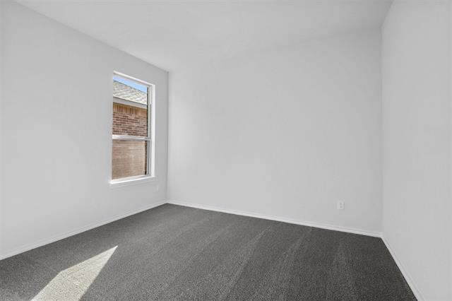 Building Photo - 3308 Dahlia Dr