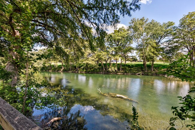 Pecan Orchard New Braunfels Tx Apartment Finder Building Photo Pecan Orchard