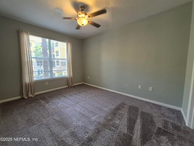 Building Photo - 8539 Gate Pkwy W