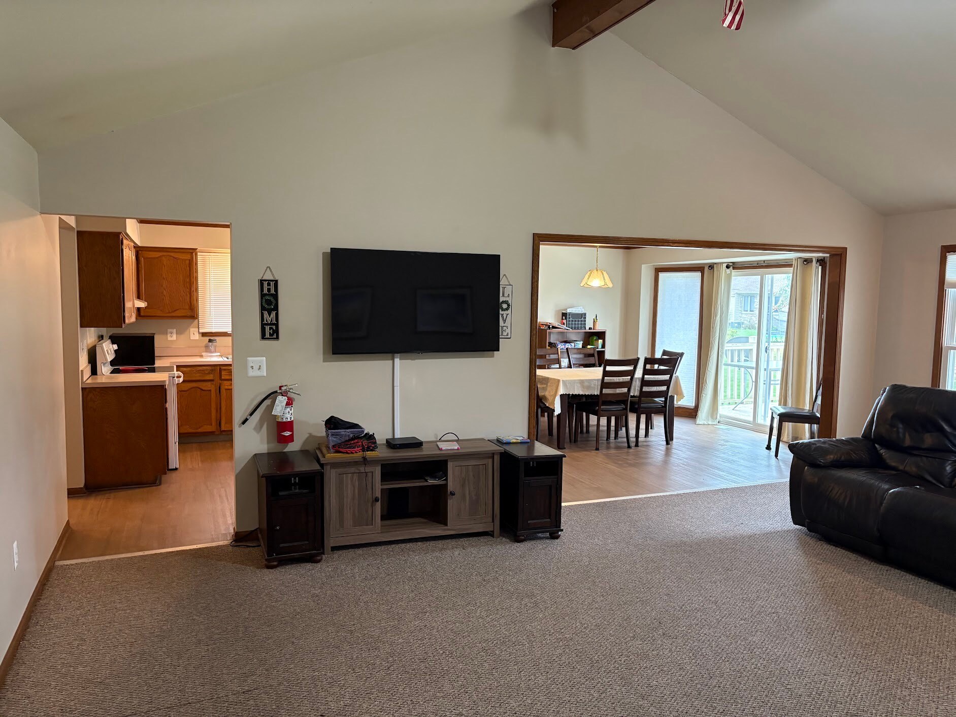 Building Photo - 50989 Middle River Dr