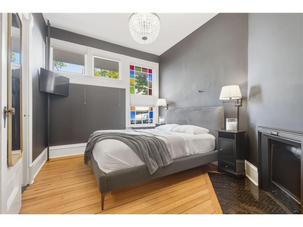 Building Photo - 2701 DuPont Ave S