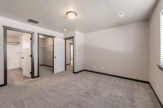 Building Photo - Brookshire Community 3 bed 2.5 bath