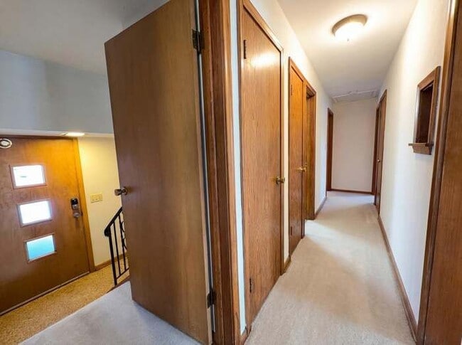 Building Photo - 973 Bidwell St