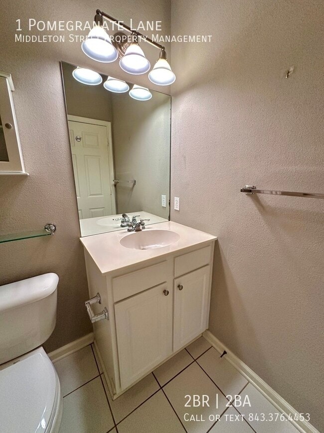 Building Photo - 1 Pomegranate Ln