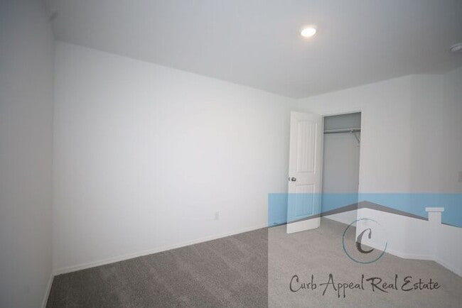 Building Photo - $950 October Move in special!! New constru...