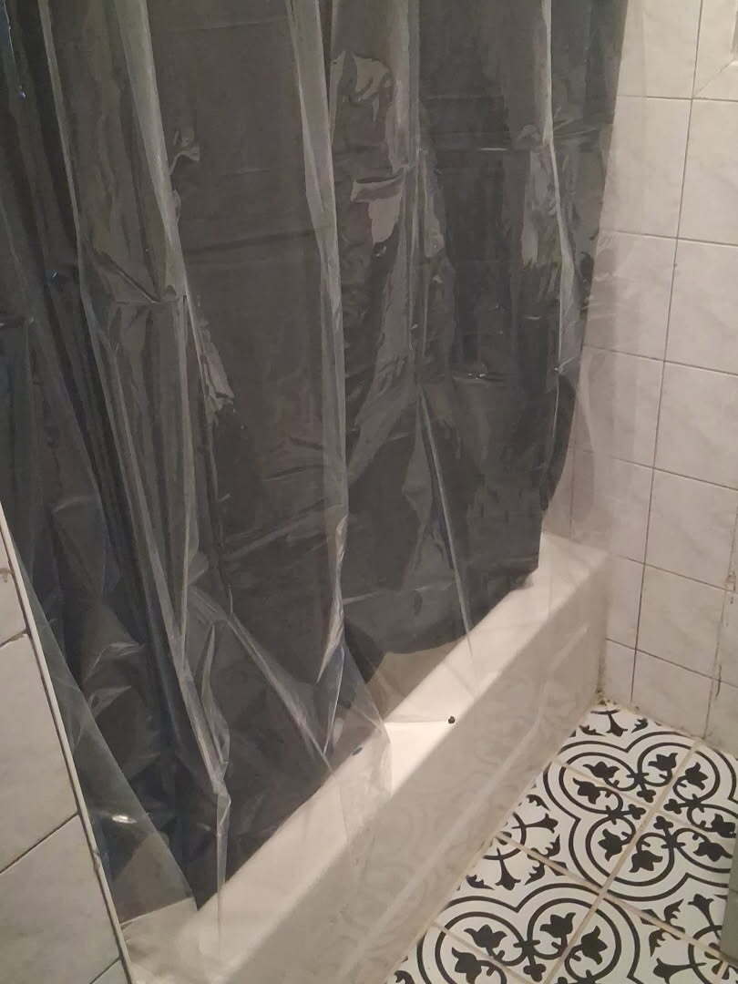 Building Photo - 696 Georgia Ave