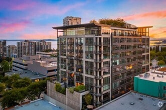 Building Photo - 1 bedroom in Seattle WA 98121