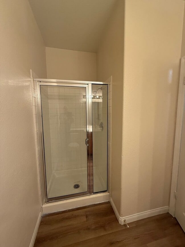 Building Photo - TWO BEDROOM TWO FULL BATH CONDO LOCATED IN A GATED COMMUNITY