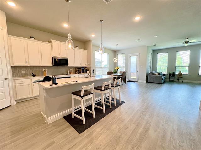 Building Photo - 6028 Saddle Pack Dr