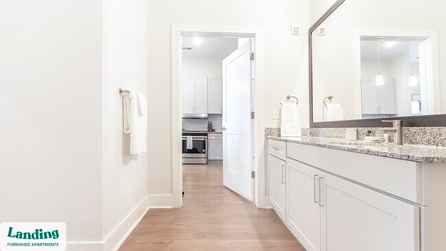 Building Photo - 305 Oberlin Rd