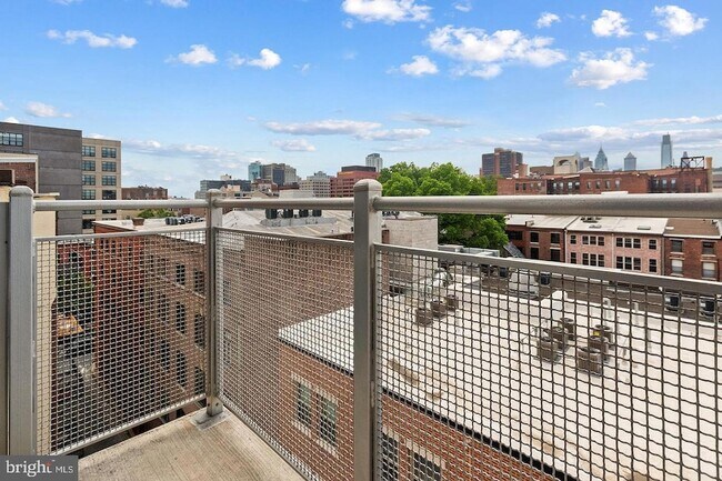Building Photo - 113 N Bread St