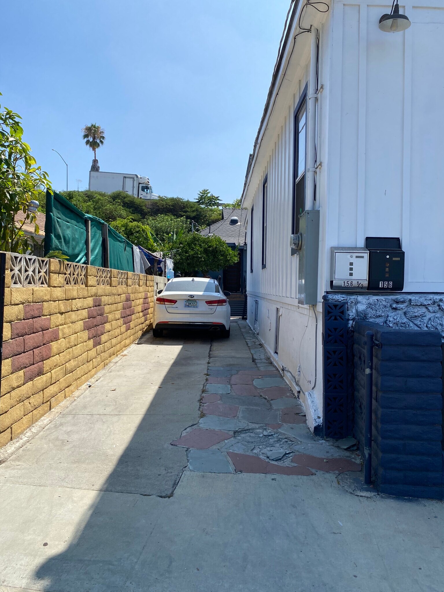 Building Photo - 156 S Pecan St
