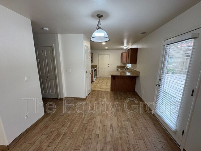 Building Photo - 3933 W Cecil Ave