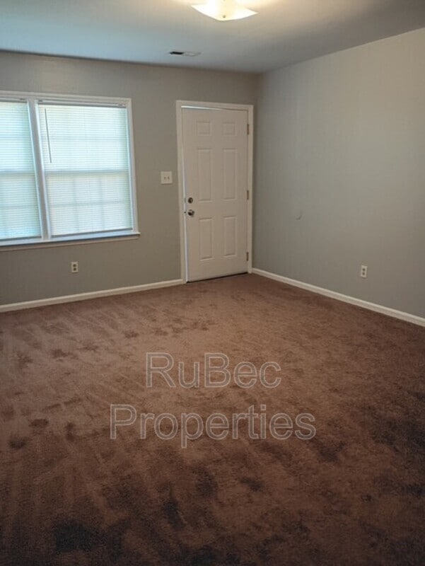 Building Photo - 408 S Weldon St