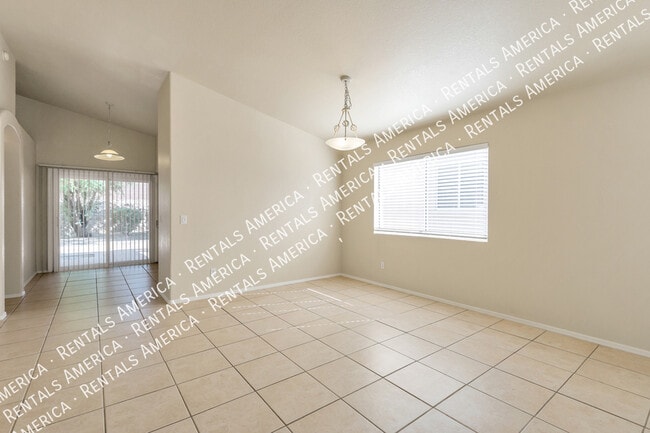 Building Photo - 5568 W Peaceful Dove Pl