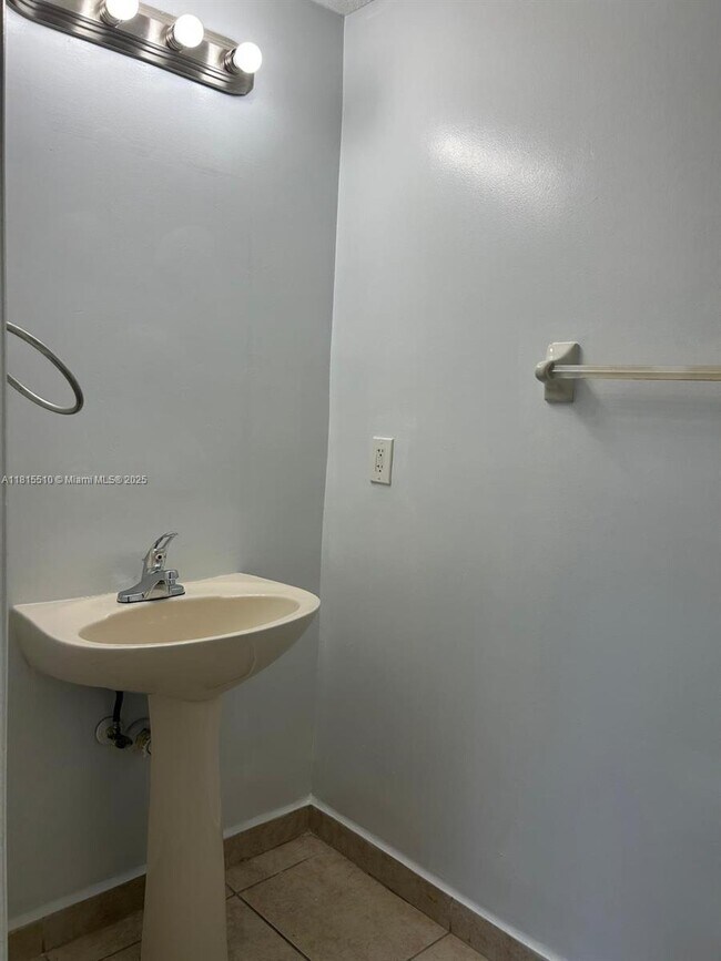 Building Photo - 14070 SW 260th St