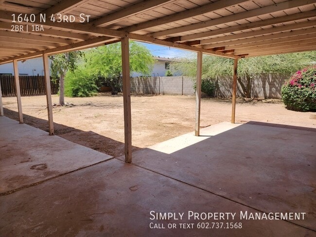 Building Photo - 1640 N 43rd St