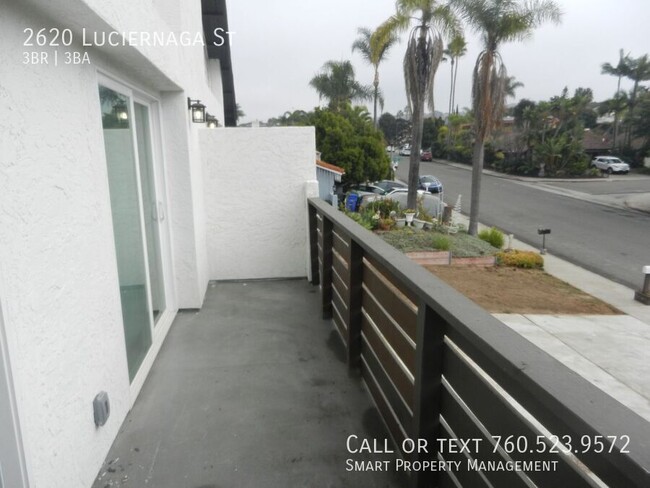 Building Photo - Great Carlsbad Twin Home! 3 Bedroom/ 2.5 B...