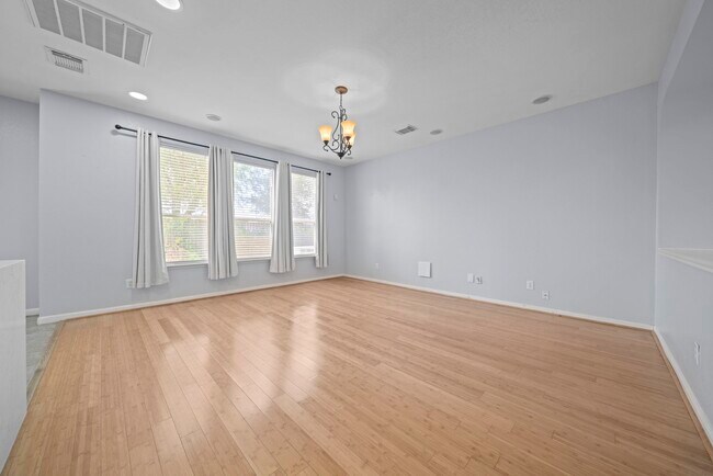 Building Photo - 6323 Channelbrook Ln
