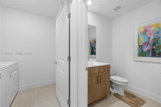 Building Photo - 131 SW 171st Terrace