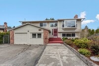 Building Photo - 2010 N 153rd Pl