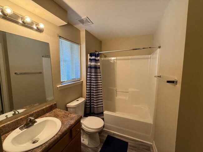 Building Photo - 3272 Blazing Pine Knoll