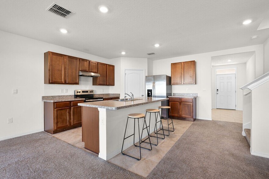 Building Photo - 2024 Griffin Oaks Wy