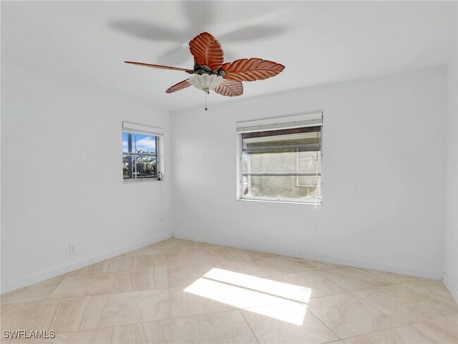 Building Photo - 1400 Pompei Ln