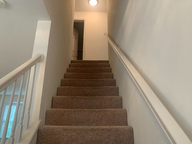 Building Photo - 55 Monterey Cypress Dr