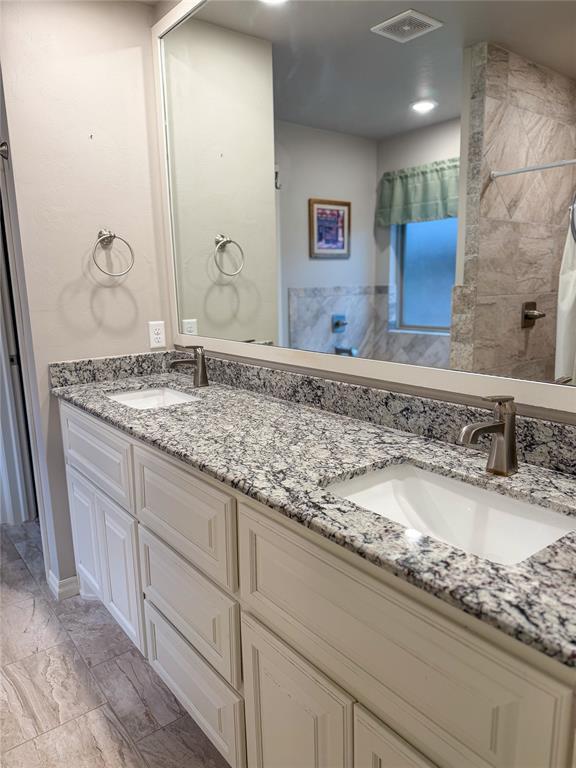 Building Photo - 4201 Palmetto Trail