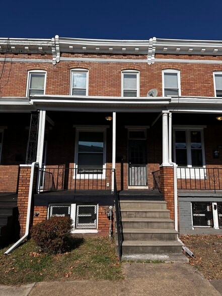 Primary Photo - 2206 Penrose Ave