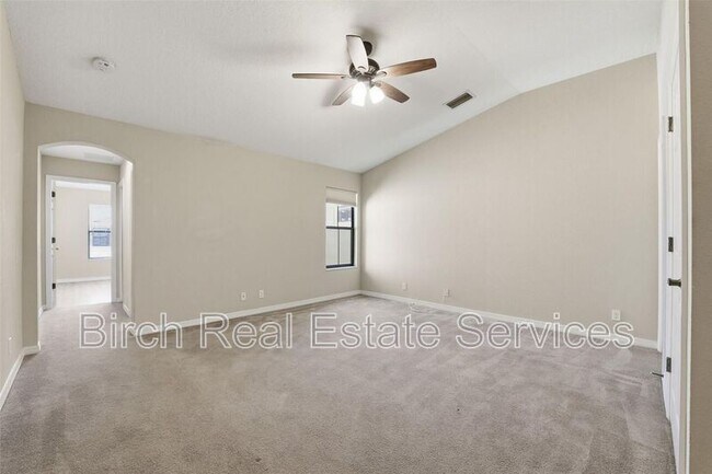 Building Photo - 11840 13th Way N