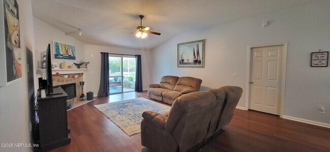 Building Photo - 1763 Covington Ln