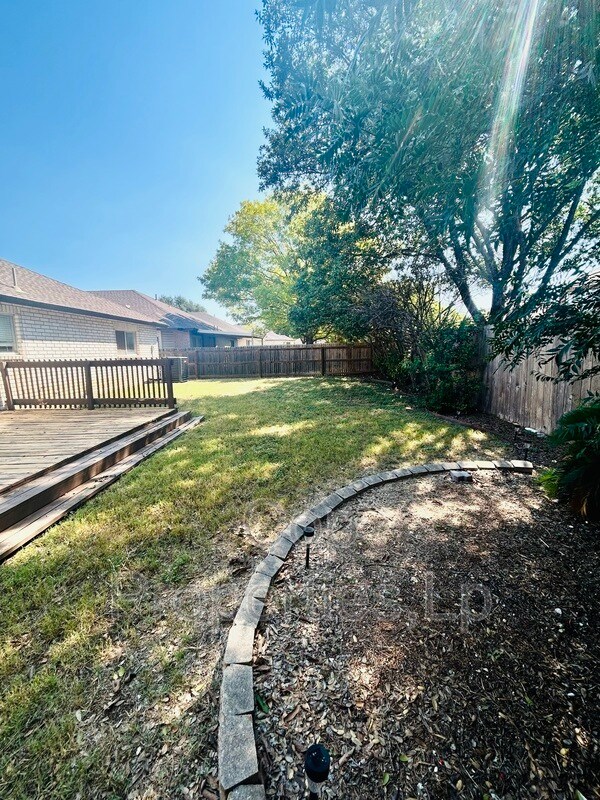 Building Photo - 7138 Valewood View