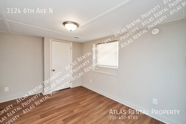 Building Photo - 3124 6th Ave N