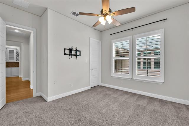 Building Photo - 1844 Quiet Oak Pl