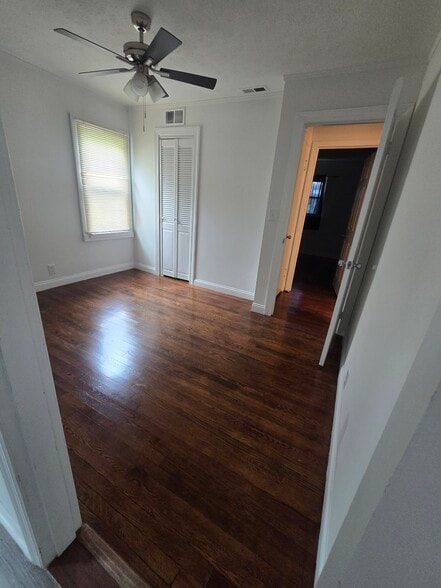 Building Photo - 3466 Virginia Dr