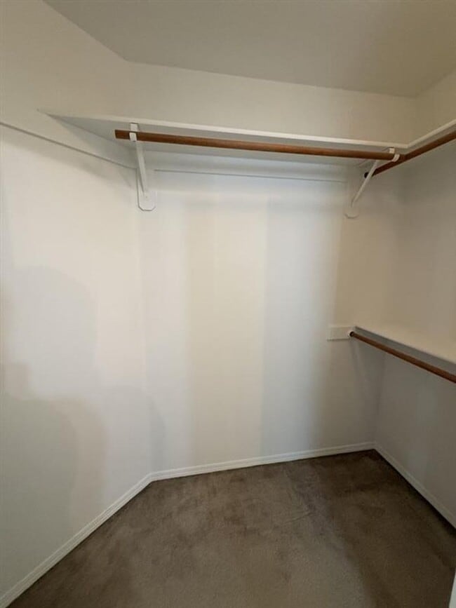 Building Photo - 4542 NW Continental Pl