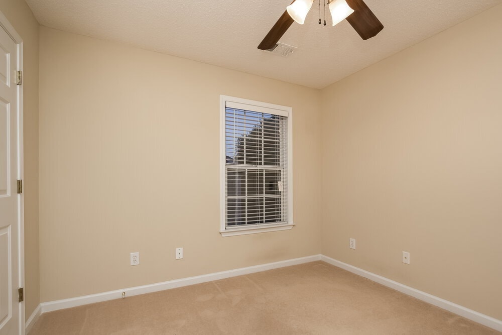 Building Photo - 4425 Ridgefair Dr