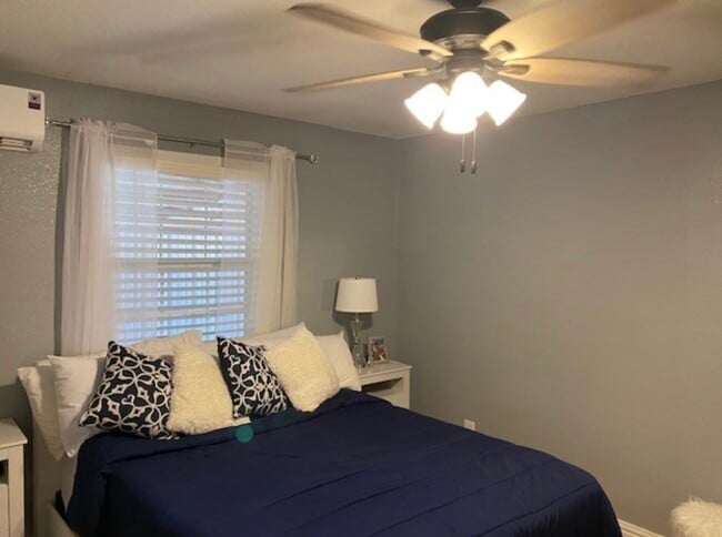 Building Photo - 603 S Ross Blvd