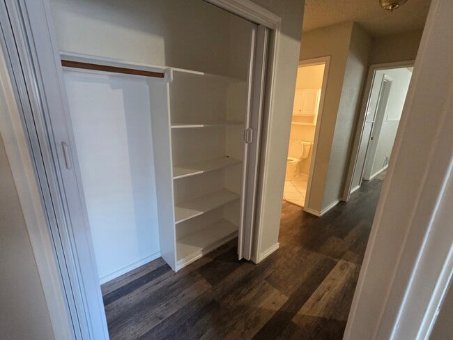 Building Photo - 829 Satellite View