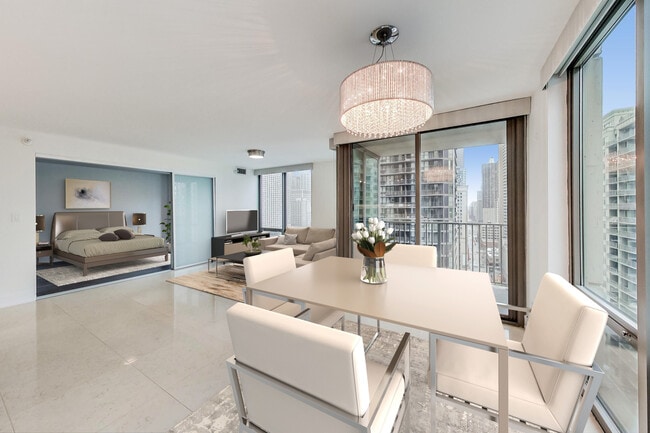 Building Photo - 2 E Erie St