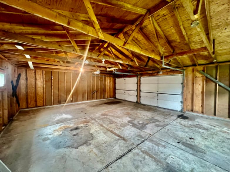 Building Photo - 1522 Alabama Ave