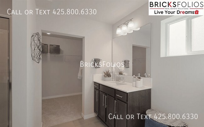 Building Photo - Experience Modern Comfort in Award winning...