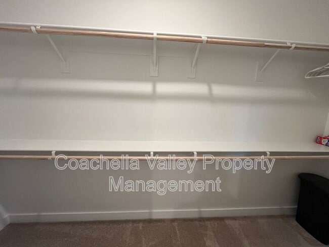 Building Photo - 76279 Cambridge Dr