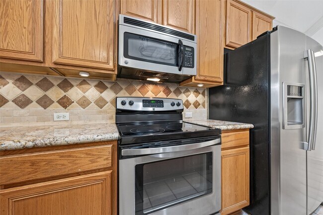 Building Photo - 9311 Cantata Ct