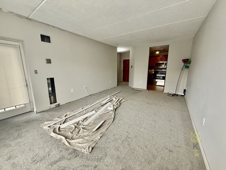 Building Photo - 14 Heron St