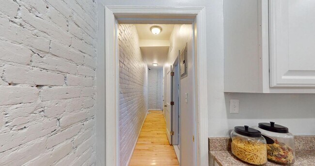 Building Photo - Extraordinary Columbia Heights Opportunity | Spacious 5BR + 2 Den Home with Off-Street Parking