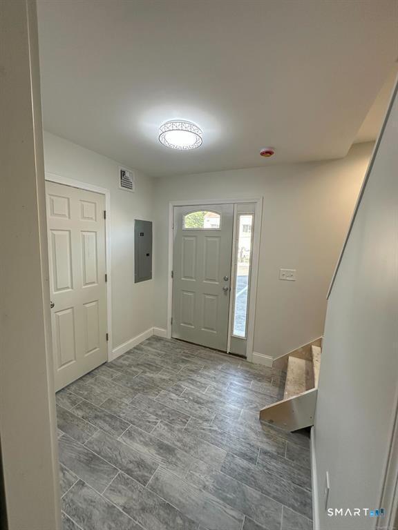 Building Photo - 1083 Whalley Ave