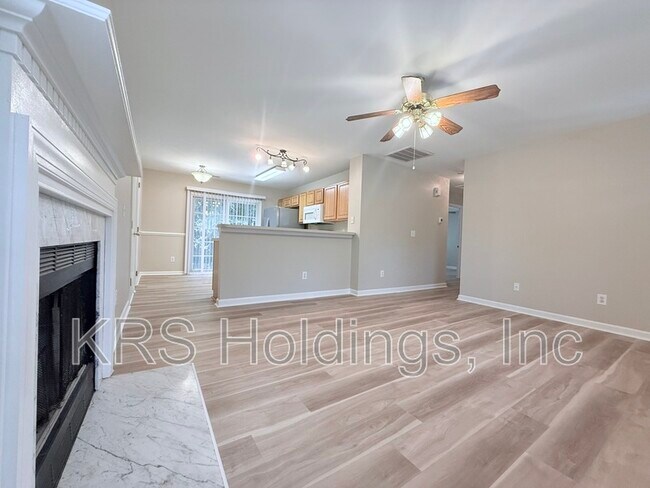 Building Photo - 613 Flaherty Ave